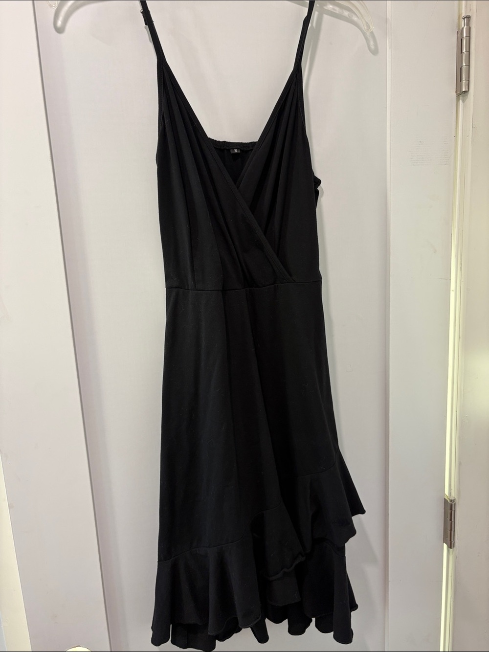 Black Sleeveless Ruffle Hem Dress